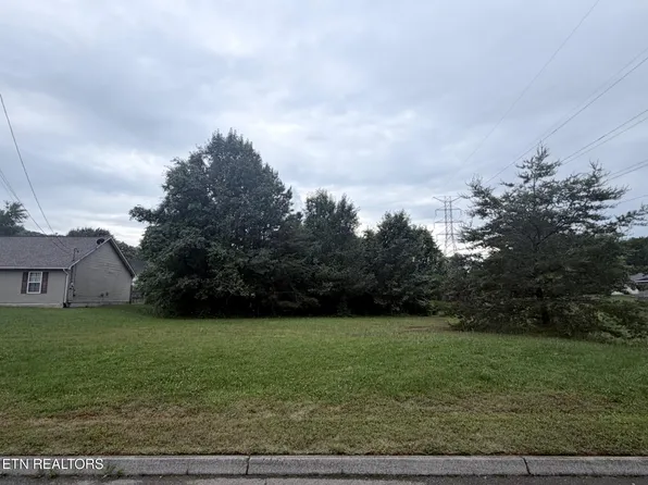 6459 Orchard Creek Ln, Knoxville, TN 37918
