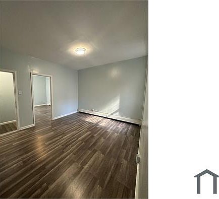 5th image of 691 Cauldwell Ave