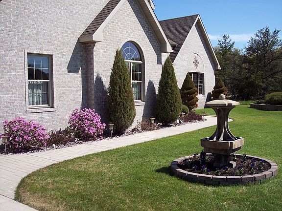 3rd image of 7541 Club House Dr