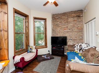 822 N Hermitage Ave APT 2F, Chicago, IL 60622