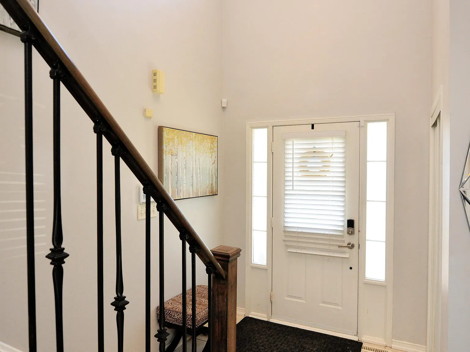 5 bed, $3,000 — Photo 4