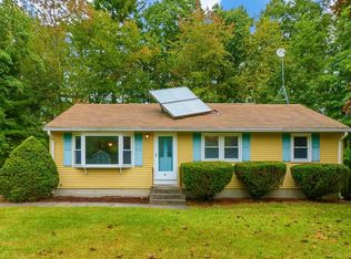 8 Judy Dr, Leominster, MA 01453