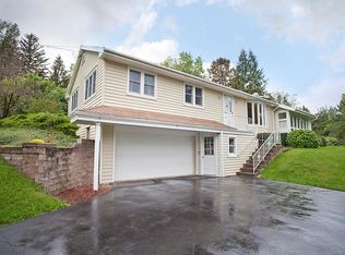 303 Lockwood Rd, Syracuse, NY 13214
