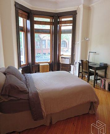 2nd image of 20 Montgomery Pl APT 2F