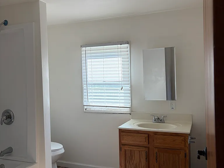 301 E Calvert St — Photo 7