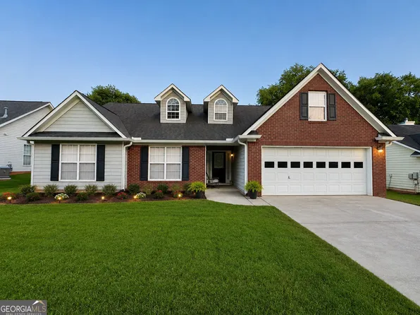 4168 McEver Park Dr, Acworth, GA 30101