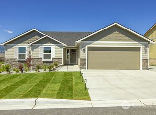102 Sailing Hawk Ln, Manson, WA 98831
