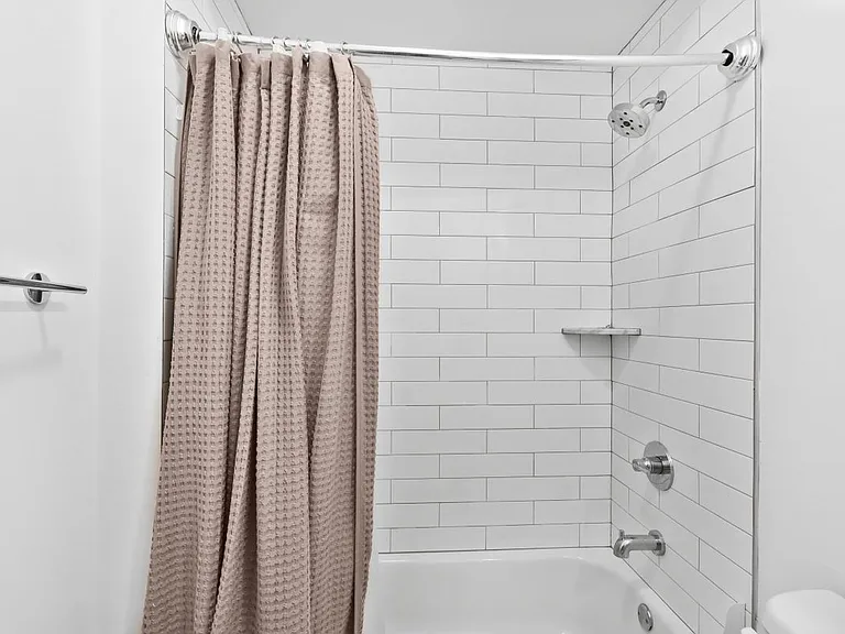 1113 Lemon St #TOWNHOUSE — Photo 30