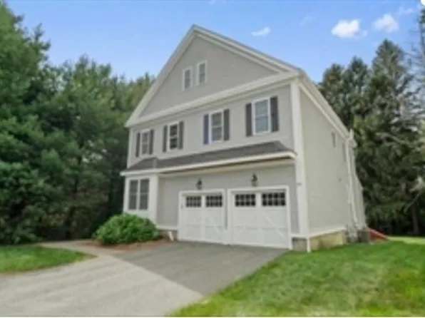 28 McIntosh Dr #22, Stow, MA 01775