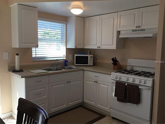 3rd image of 7862 40th Ave N #0