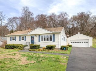 57 Stevenson Rd, Fairfield, CT 06825