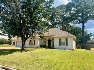 220 Cherry Dr, Brandon, MS 39042