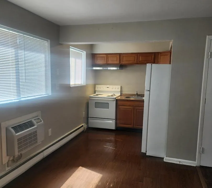 2921 Hoover Ave #1