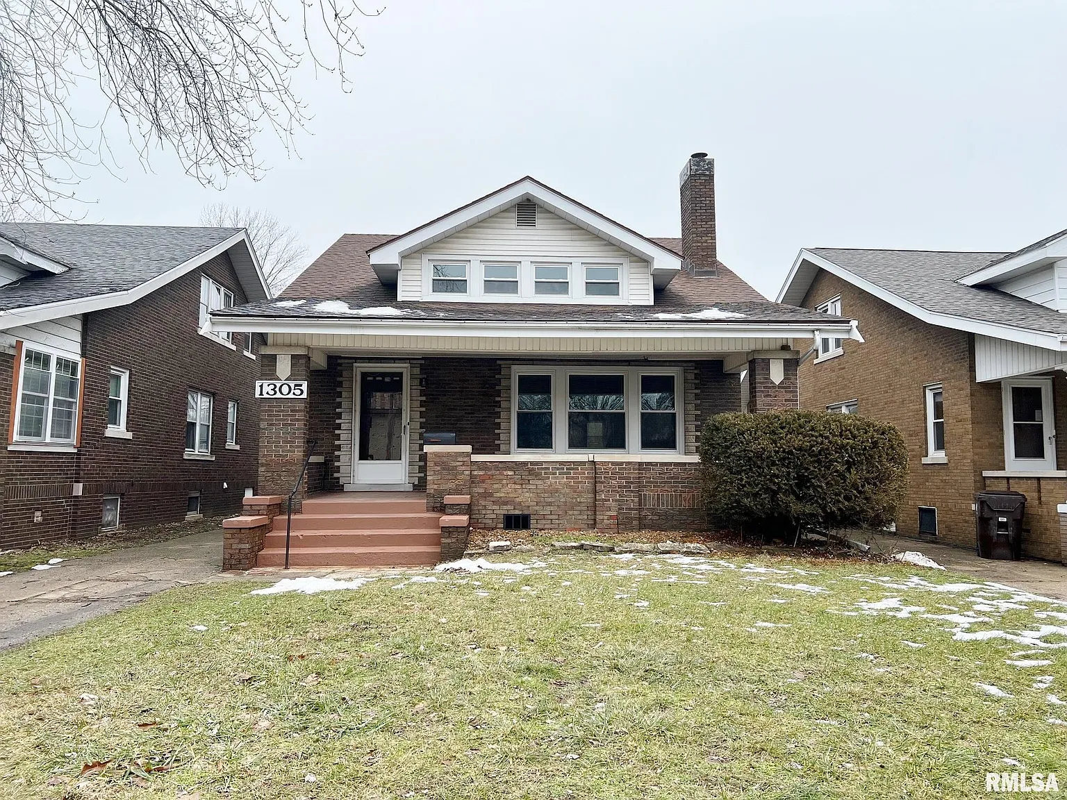 1305 E Nebraska Ave photo 1