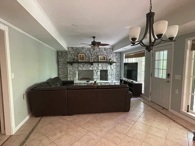 1719 Demorie Ave NW — Photo 7