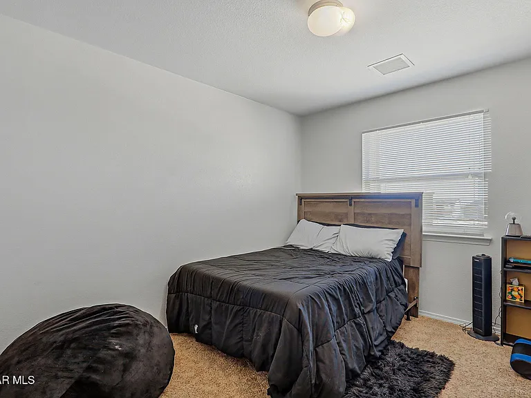 14668 Oldenberg Ct — Photo 33