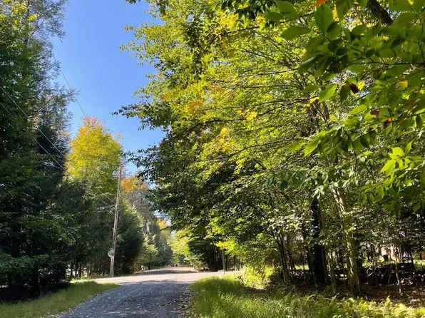 FF33HF Breezewood Dr, Albrightsville, PA 18210