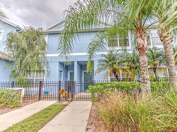 3rd image of 10930 Winter Crest Dr