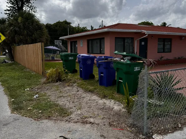 49 NW 30th Ave #1, Fort Lauderdale, FL 33311