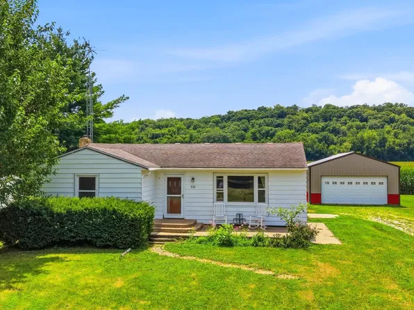 510 Meadow St, Niota, IL 62358