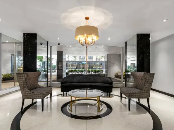 35 Sutton Place image 7 of 10