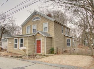 59 Hurlbutt Rd, Gales Ferry, CT 06335