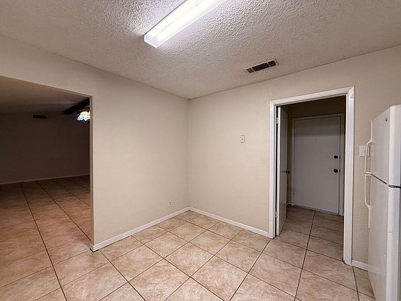 5th image of 103 Margarita Dr