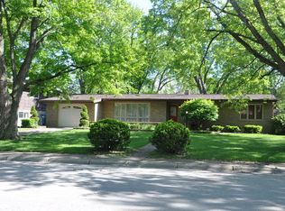 1448 W Hawkins St, Kankakee, IL 60901