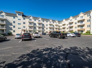8 Wall St APT 104, Clifton Park, NY 12065