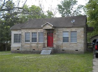 821 Franklin St, Mansfield, LA 71052