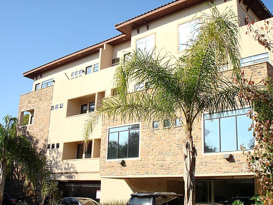 1st image of 510 Lovett Blvd APT 305
