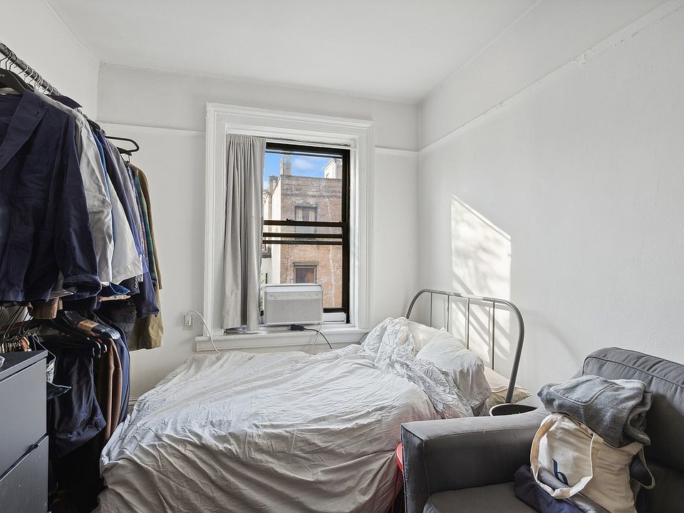 2nd image of 120 Montague St APT 12D