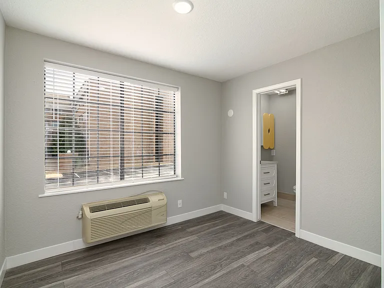Avera Living - Memorial Apartments — Photo 39