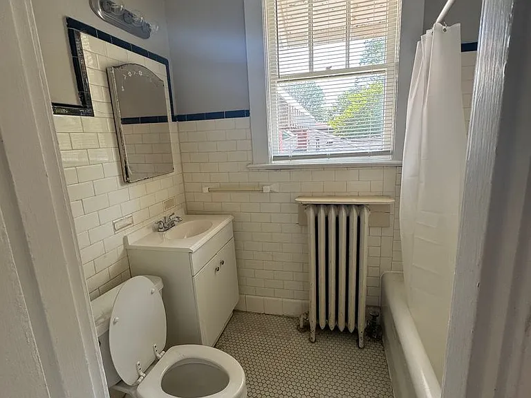 1931 Mignon Ave — Photo 7