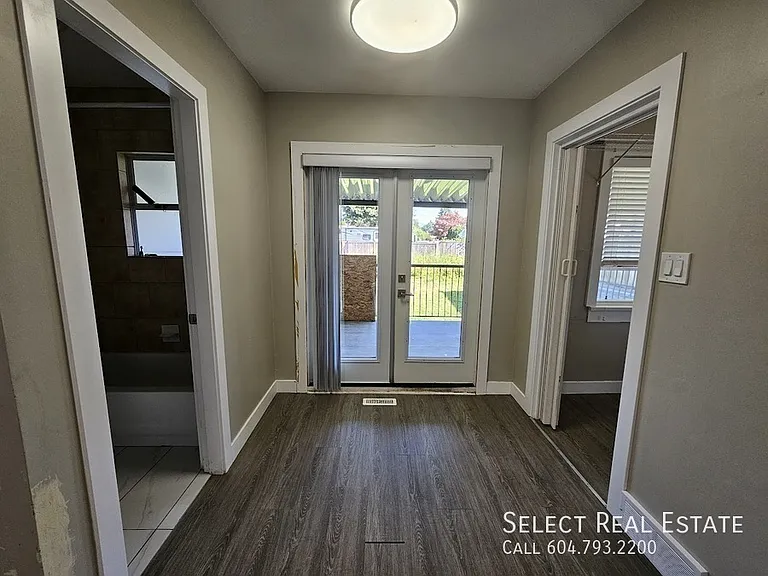 45735 Lewis Ave — Photo 13