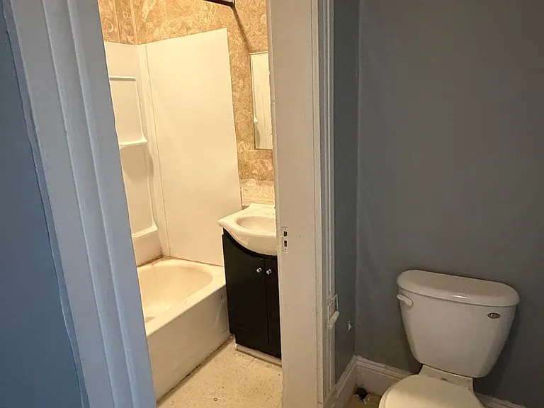 519 S Liberty St #1 — Photo 5