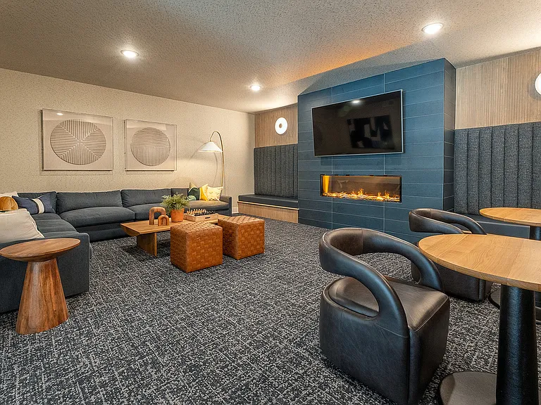 Aspire | Lounge