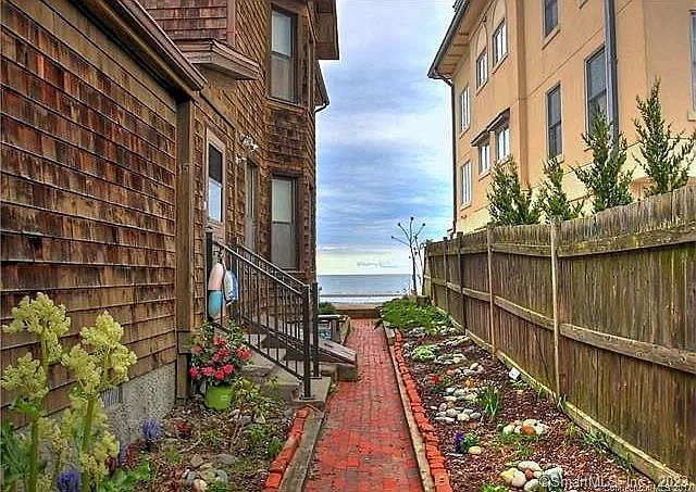 15 Merwin Ave — Photo 20