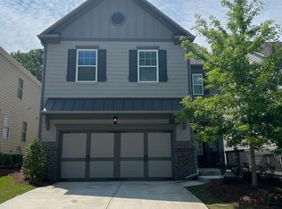 6368 Crosscreek Ln, Flowery Branch, GA