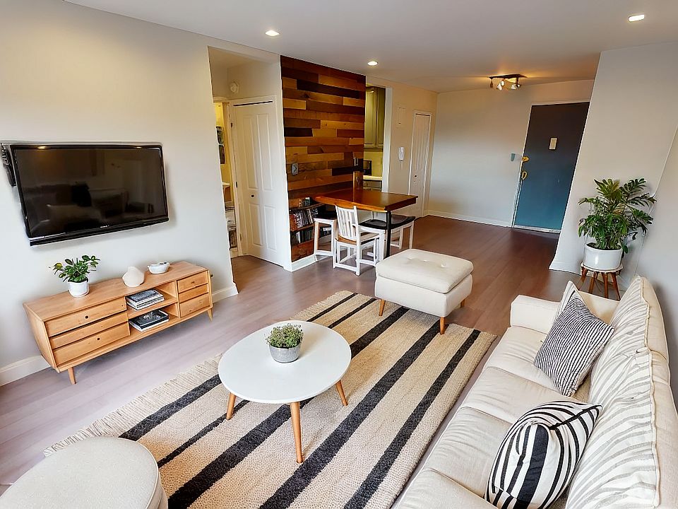 1st image of 66-15 Thornton Pl APT 3E