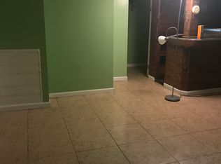 23401 131st Ave, Rosedale, NY 11422