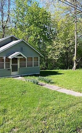 4th image of 1309 W Waldo Ave