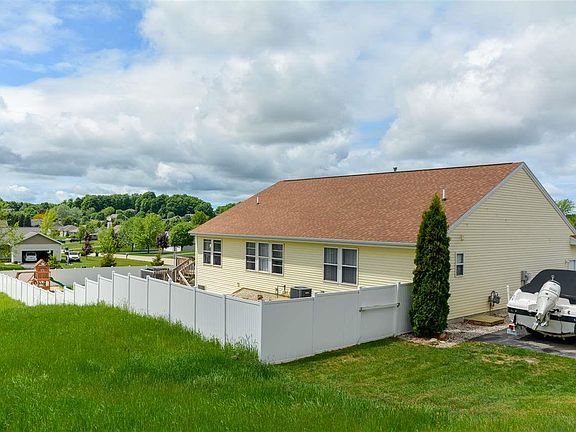 2nd image of 5067 Village Lane Ct