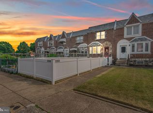 2264 Friendship St, Philadelphia, PA 19149