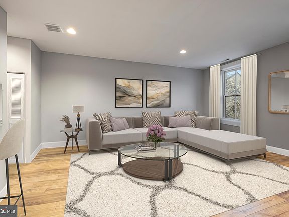 2nd image of 1739 Wallace St APT 201