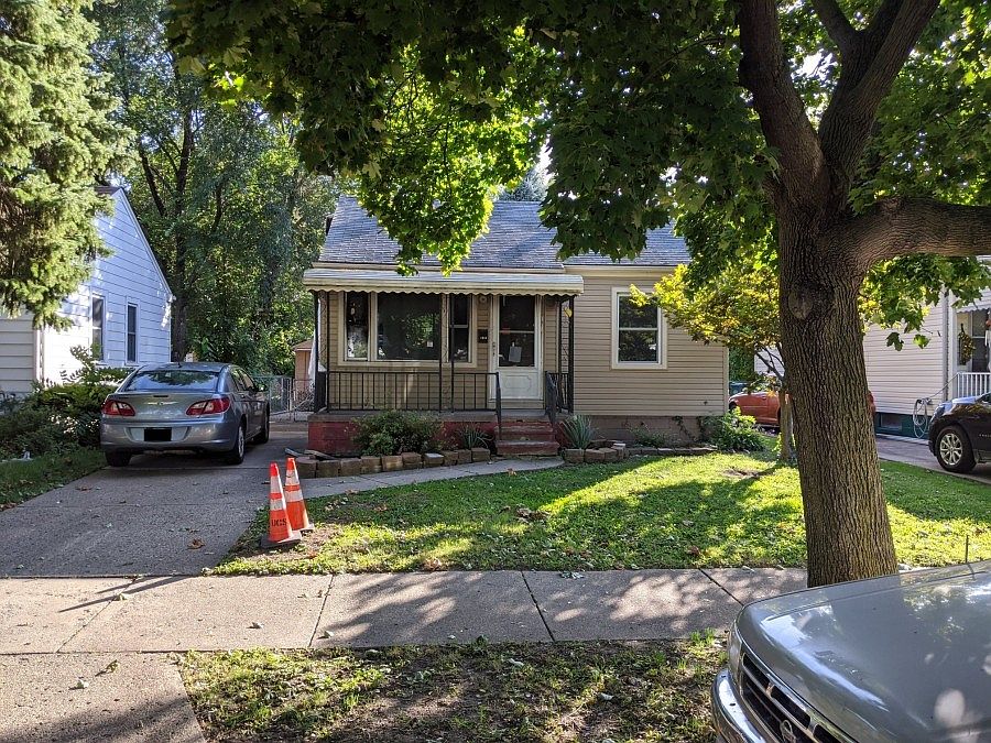 1st image of 1843 College Ave