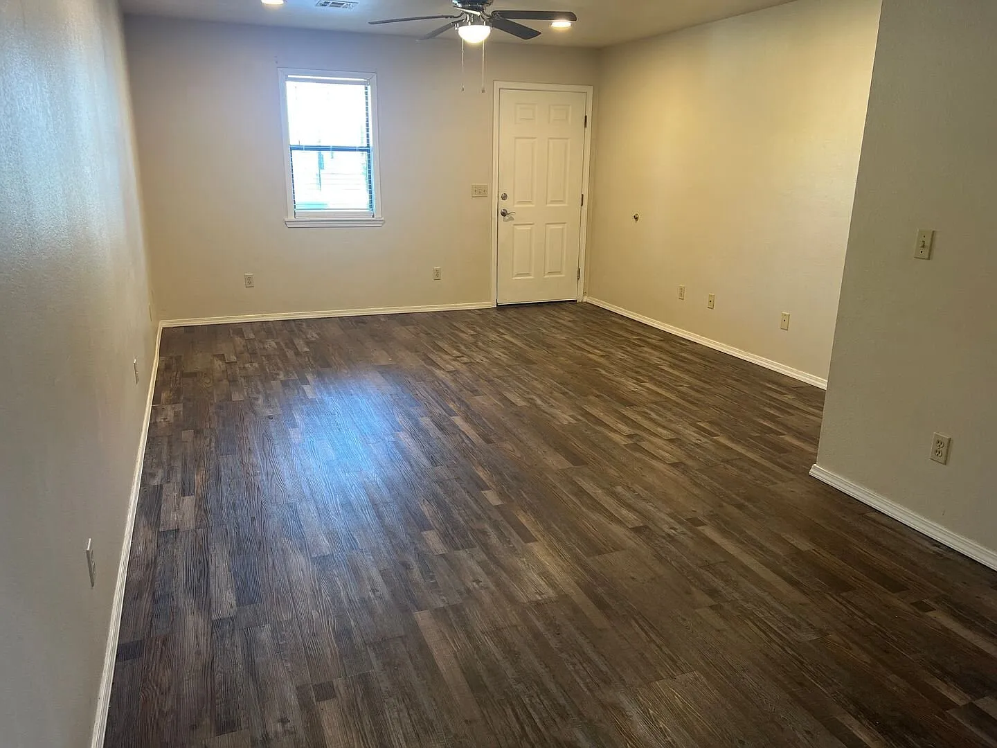 Lovely 2 bedroom 1 bathroom — Photo 3