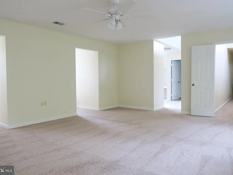 10295 Dunn Meadow Rd — Photo 29