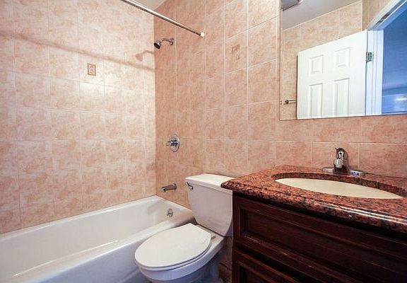 5th image of 30 Driggs Ave #1RC