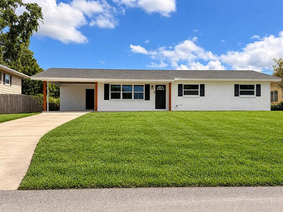 120 Hawthorne Rd